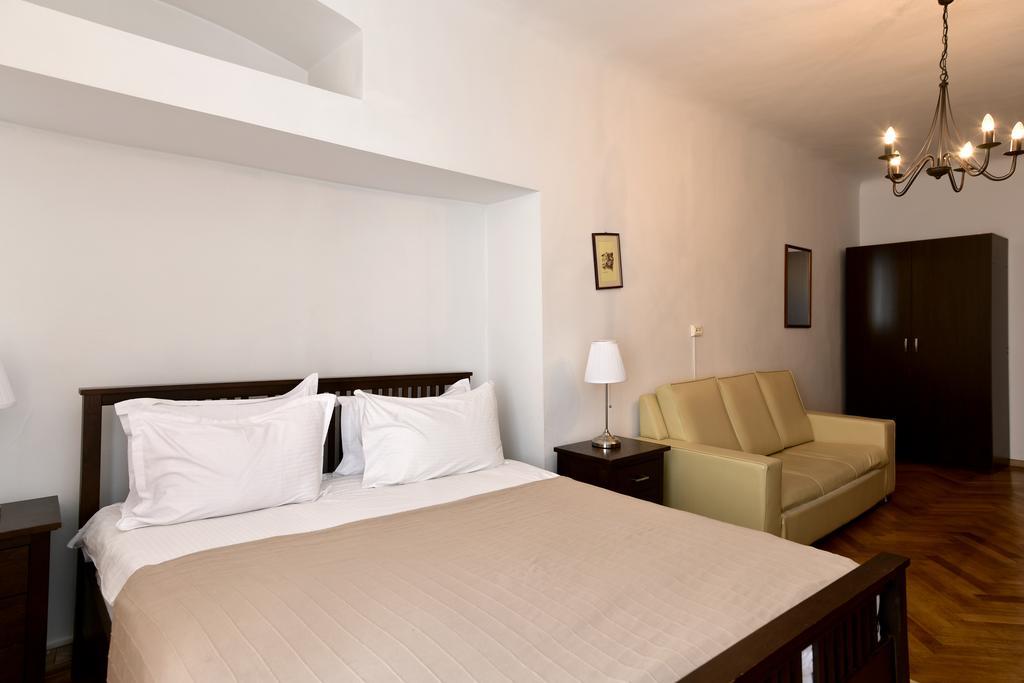 Da Vinci Hotel Braşov Eksteriør billede