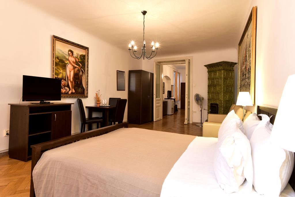 Da Vinci Hotel Braşov Eksteriør billede