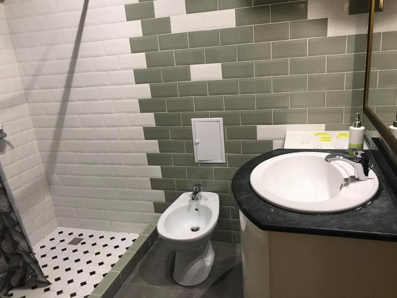 Da Vinci Hotel Braşov Eksteriør billede